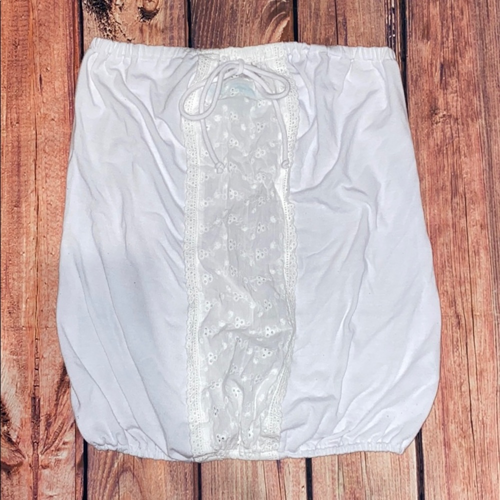 Basic tube top with lace & bow
